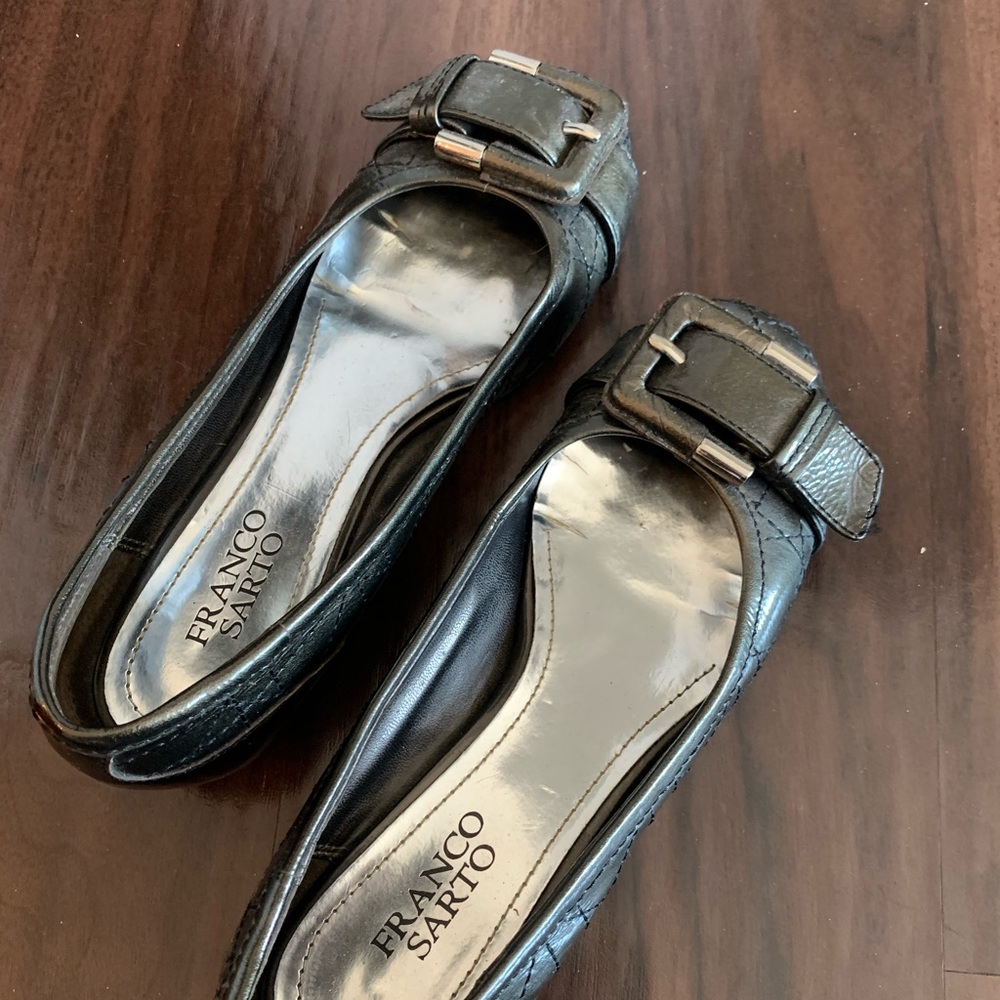 Franco Sarto Silver metallic flats with buckle